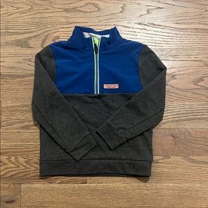 Vineyard Vines boys size 5 quarter zip EUC